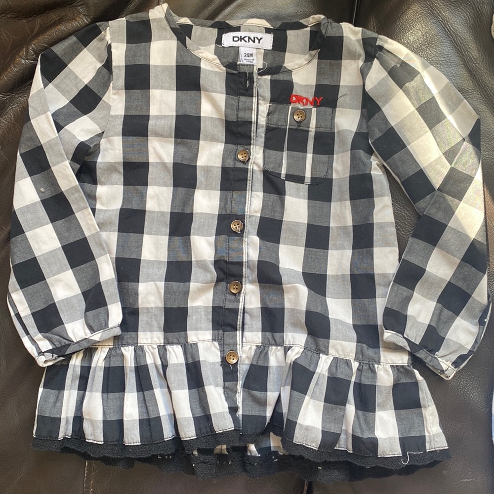 Bundle of two stylish babygirl tops- DKNY and Max studio